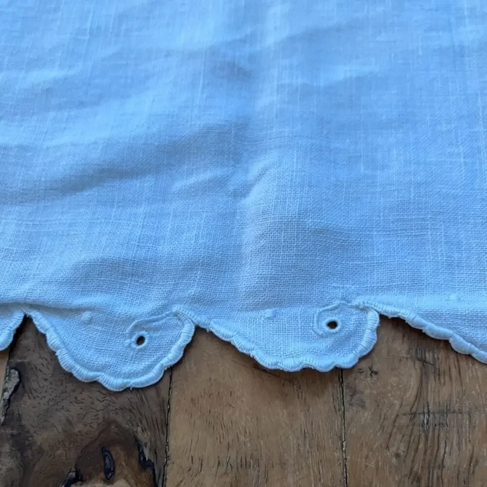 Vintage Off White Linen Tablecloth 47